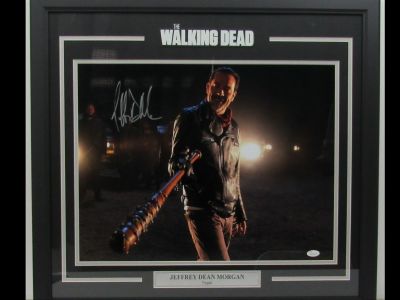 Jeffrey Dean Morgan (Walking Dead) Negan Autographed