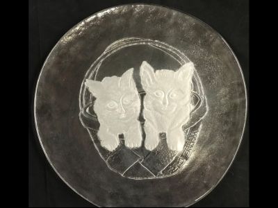 Glass Plate Featuring Two Kittens in a Basket