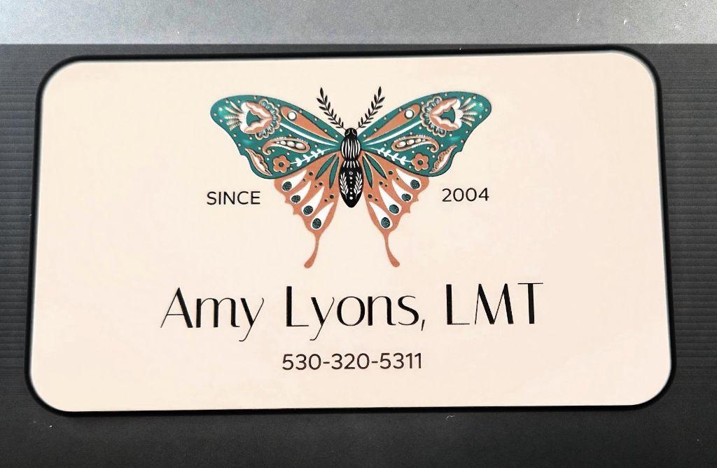1-hour Massage with Amy Lyons at Synergy Healing Art...