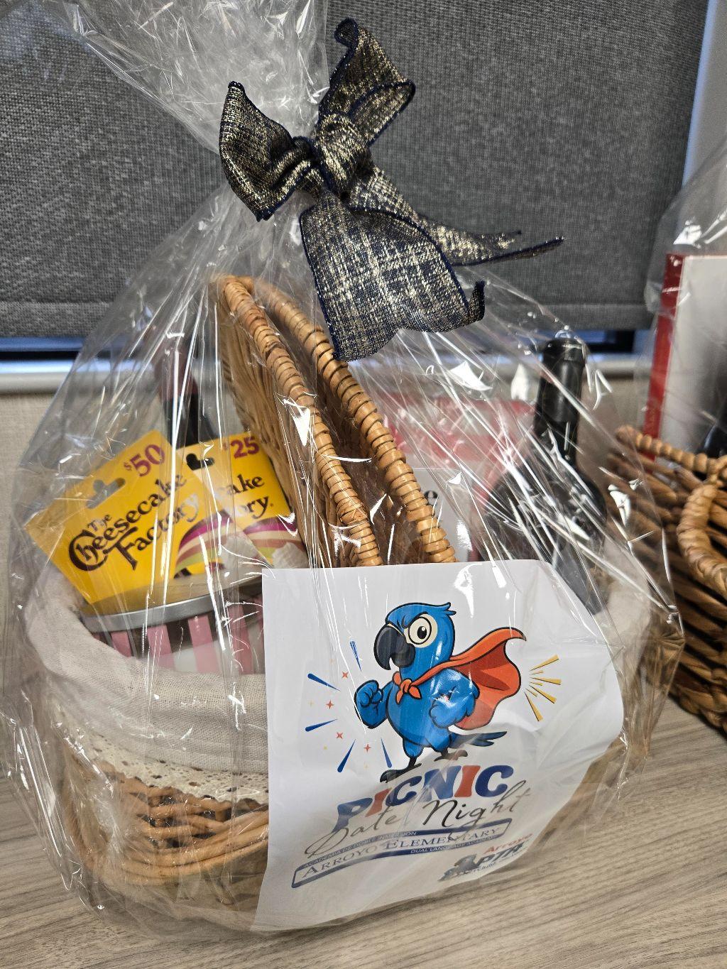 Picnic Date Night Basket / Arroyo Elementary