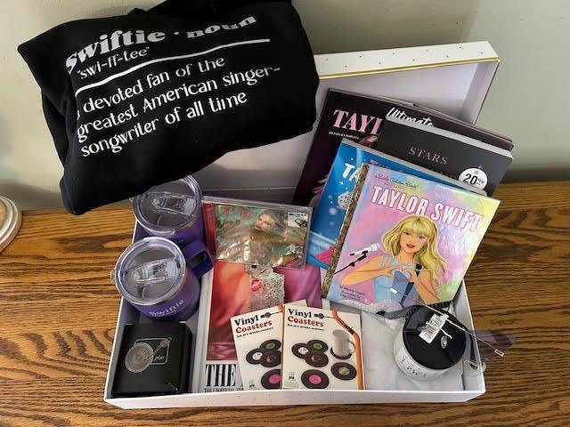 Taylor Swifty Fan Basket /  Royal High PTSA