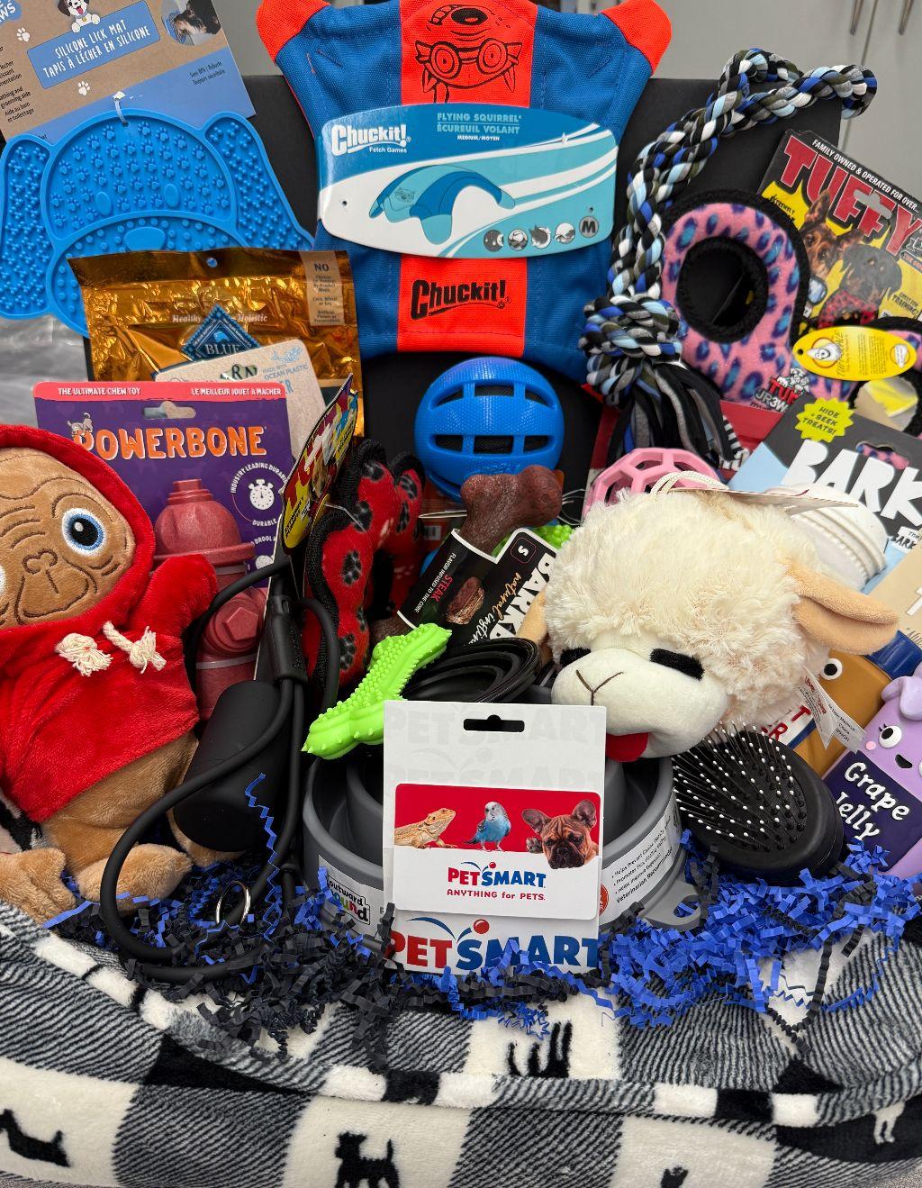 Pet Lover-Dog Basket / Madera Elementary