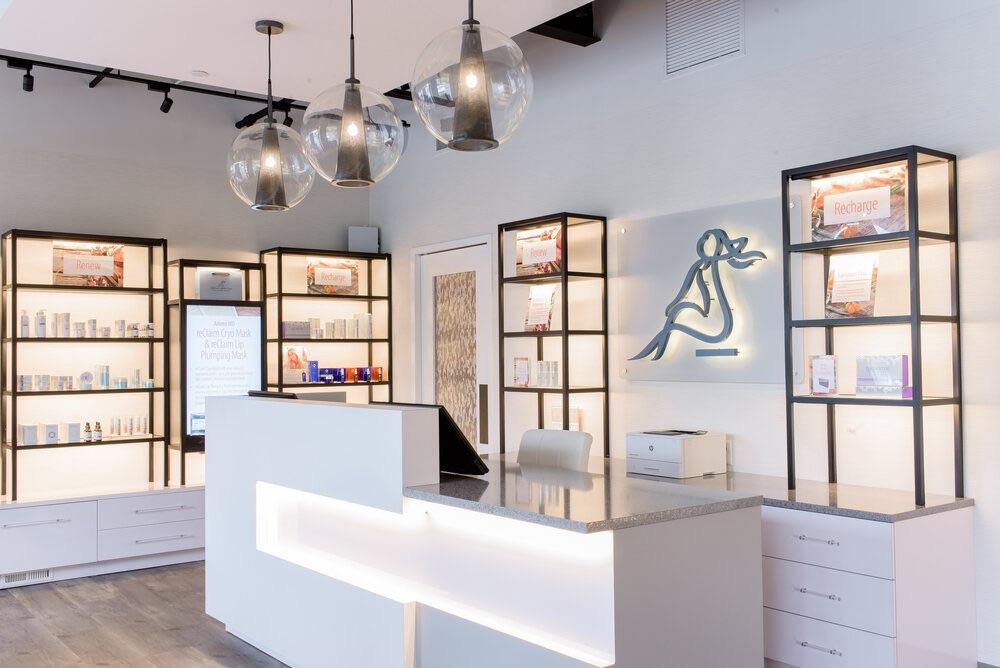 A Luxurious Glo2 Facial Experience at Greenwich Medi...