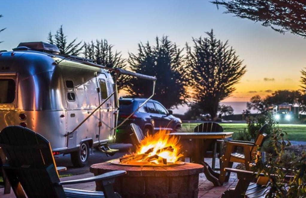 LIVE AUCTION: Family Glamping Weekend at Costanoa