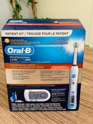 Oral B Rechargeable Toothbrush Kit