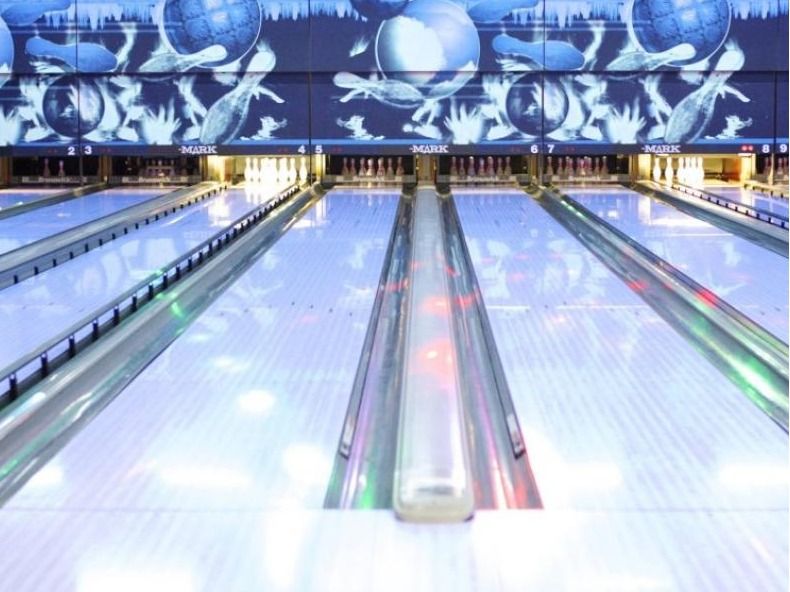 Bowling Party at The Mark in Elkhorn