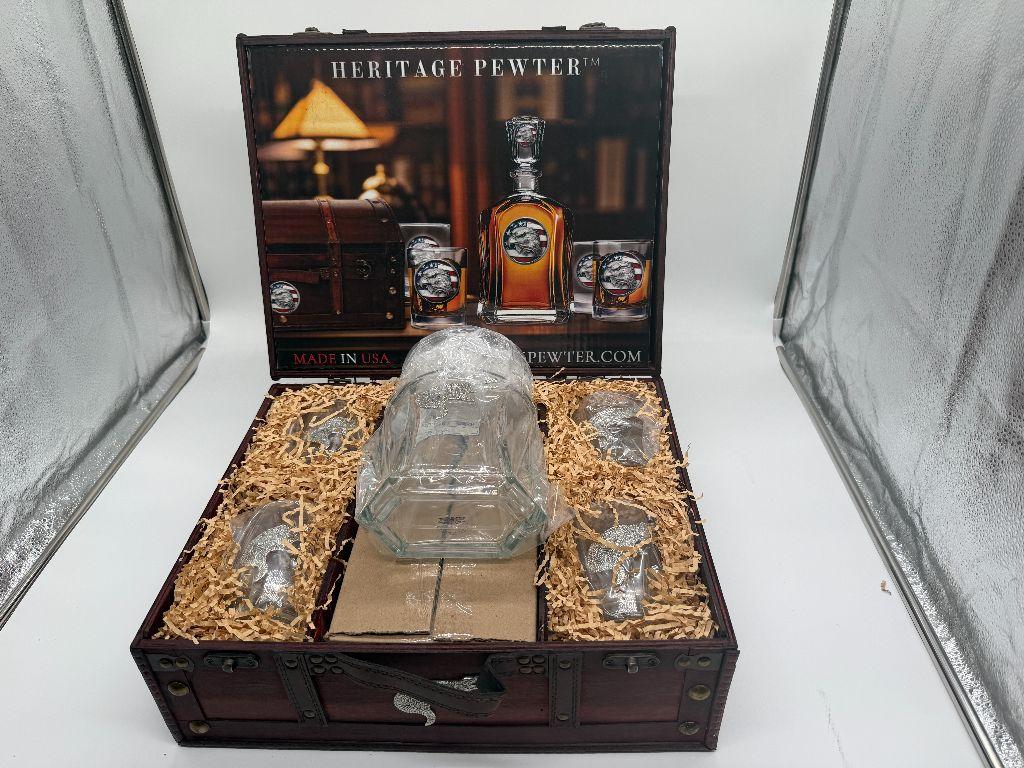 Alligator Capitol Decanter Chest Set with Bourbon