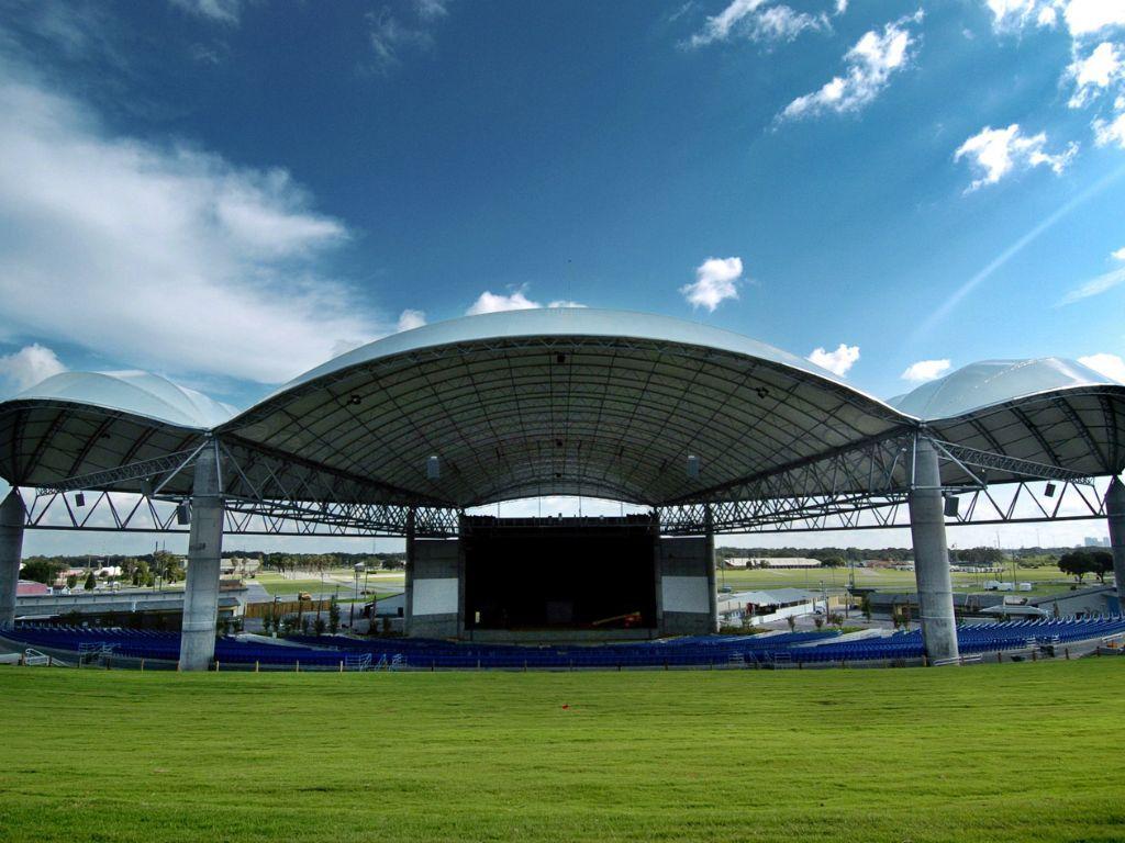 Four (4) Person Concert Experience at MIDFLORIDA Cre...