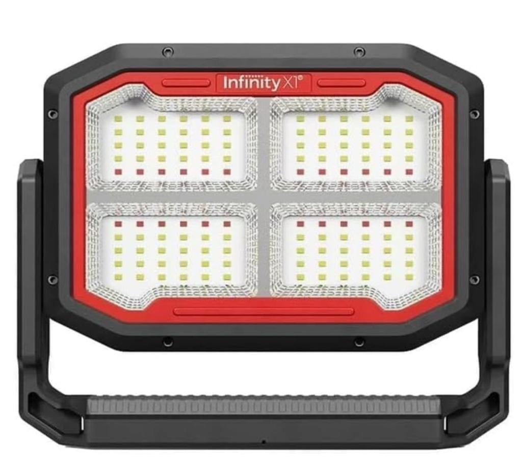 Dual Powered Solar Work Light 3000 Lumen