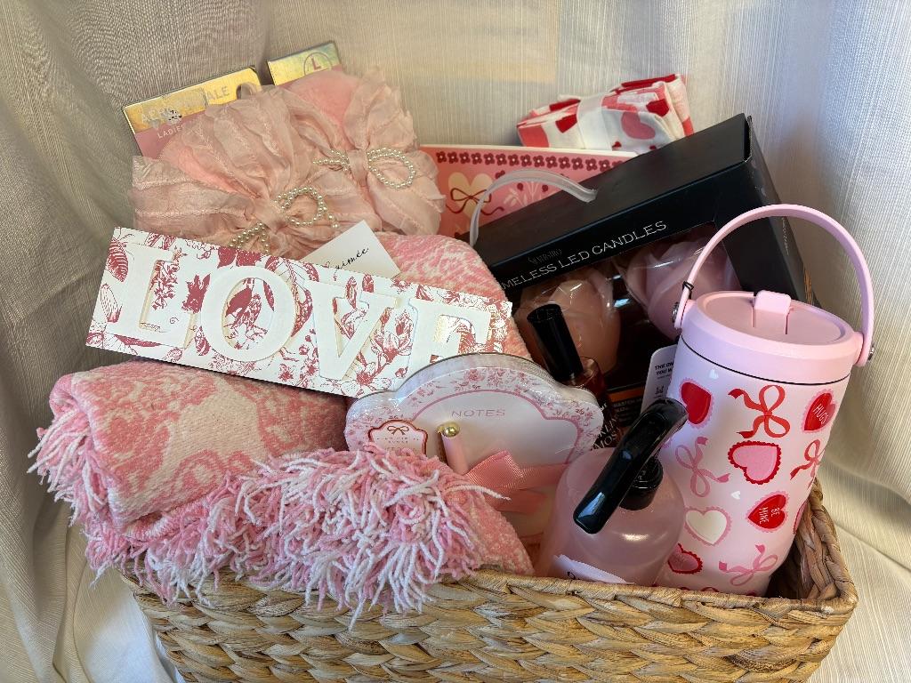 Jae Laimee Bride Basket & $100 GC