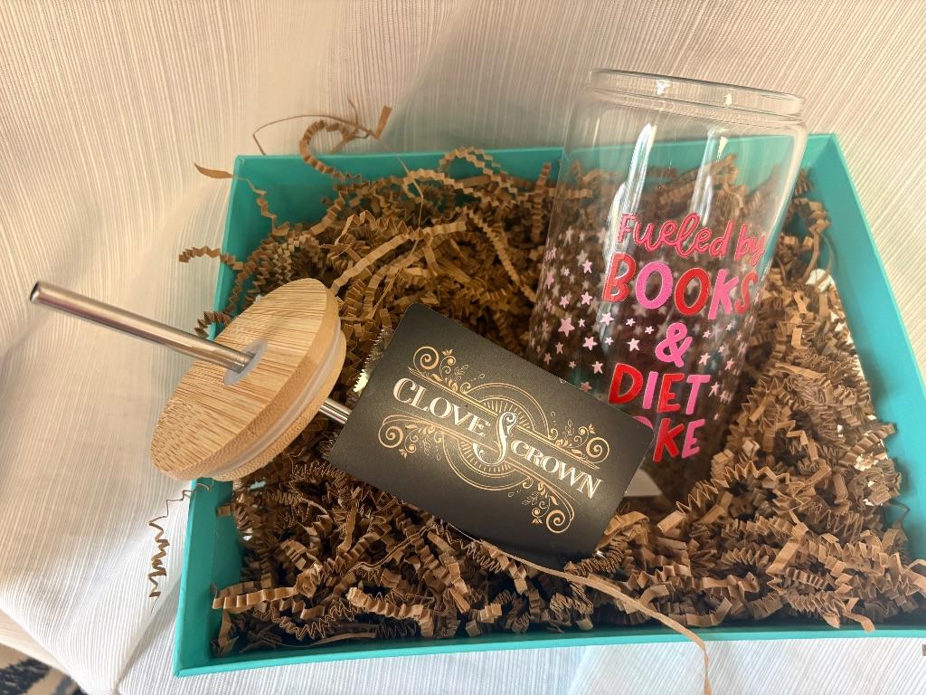 Clove & Crown $40 Gift Card plus Sip Bottle