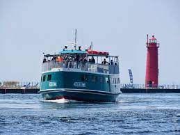 AQUASTAR Cruise for Four