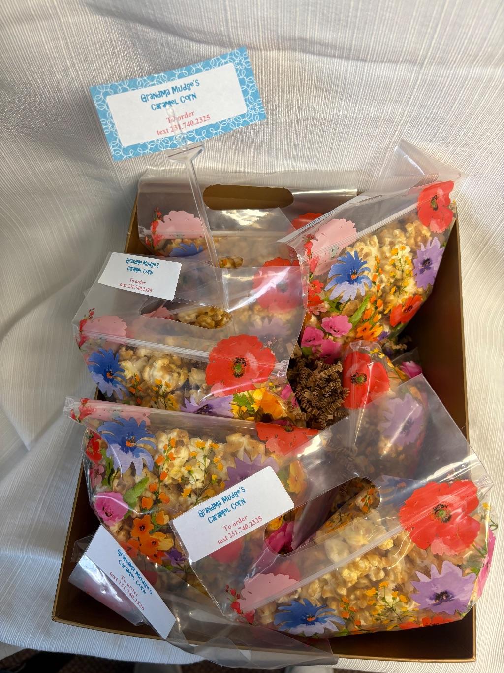 Hamburger Mikey $25 GC, Caramel Corn