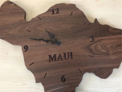 WOODEN CLOCK - MAUI