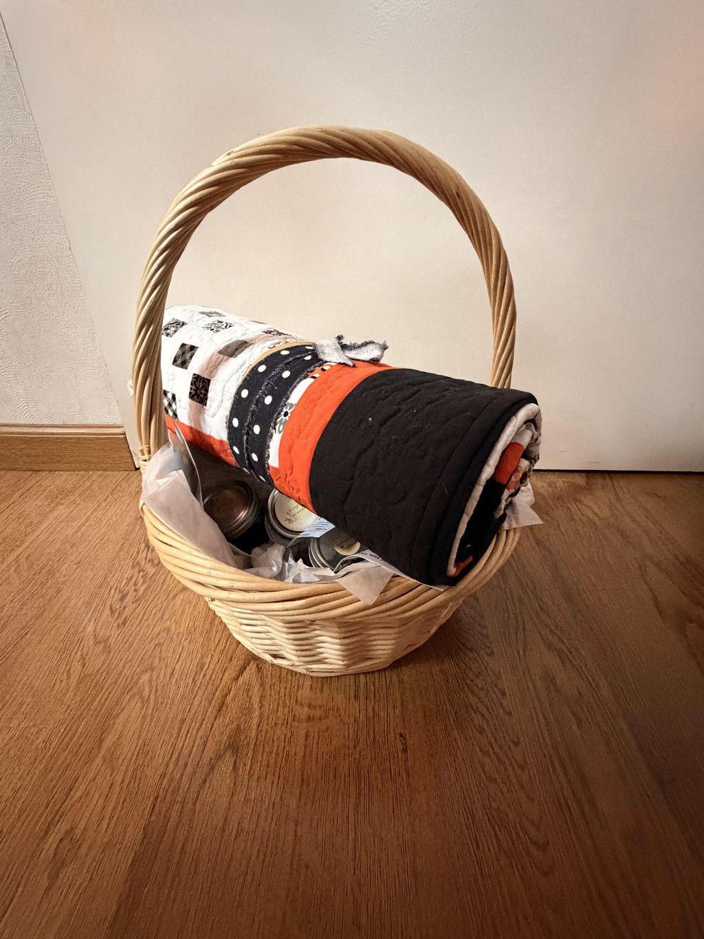 Bearcat Cozy Homemade Basket