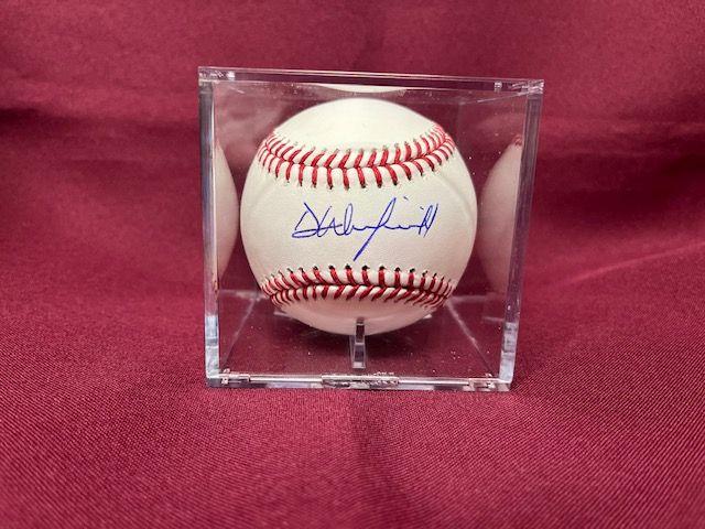 Signed Dave Winfield Baseball