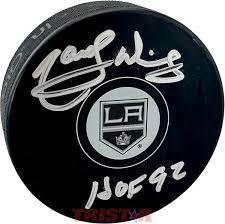 Marcel  Dionne signed Hall of Fame puck (LA Kings ve...