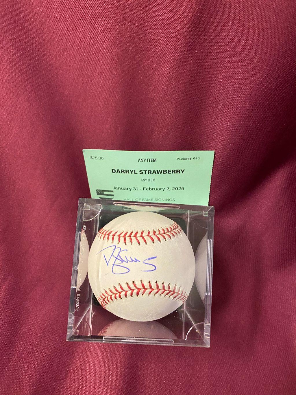 Darryl Strawberry signed baseball and Bobble Head