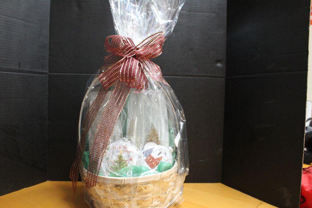 Christmas Light Basket