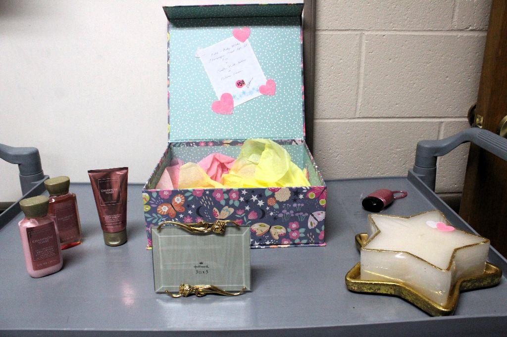 Champagne Toast Gift Set