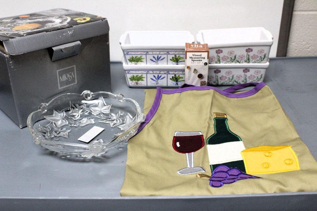 Apron Strings & Gourmet Things