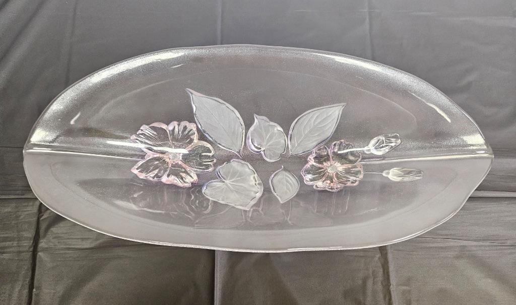 Vintage Mikasa Glass Flower Adorned Glass Bowl