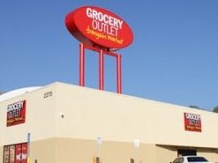 Prepared Dinner for Six People at Grocery Outlet
