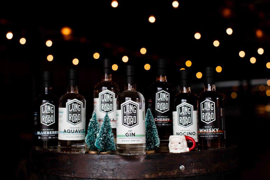 Long Road Distillers - 10 Person Tour + Big O's Smok...