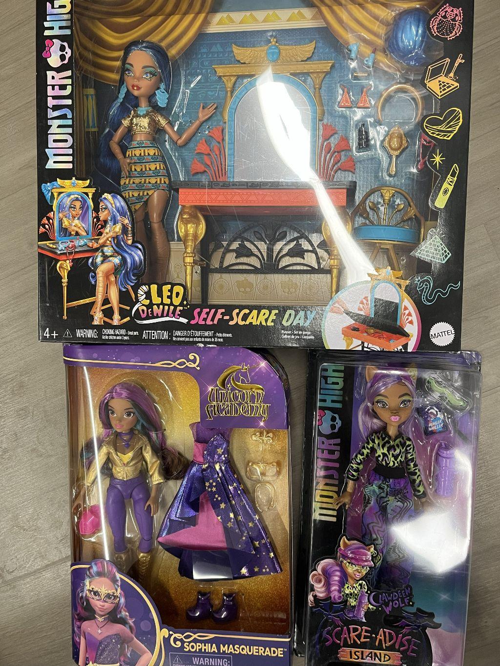 Monster High Doll Package