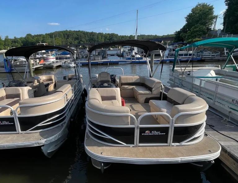 Full Day Pontoon Boat Rental