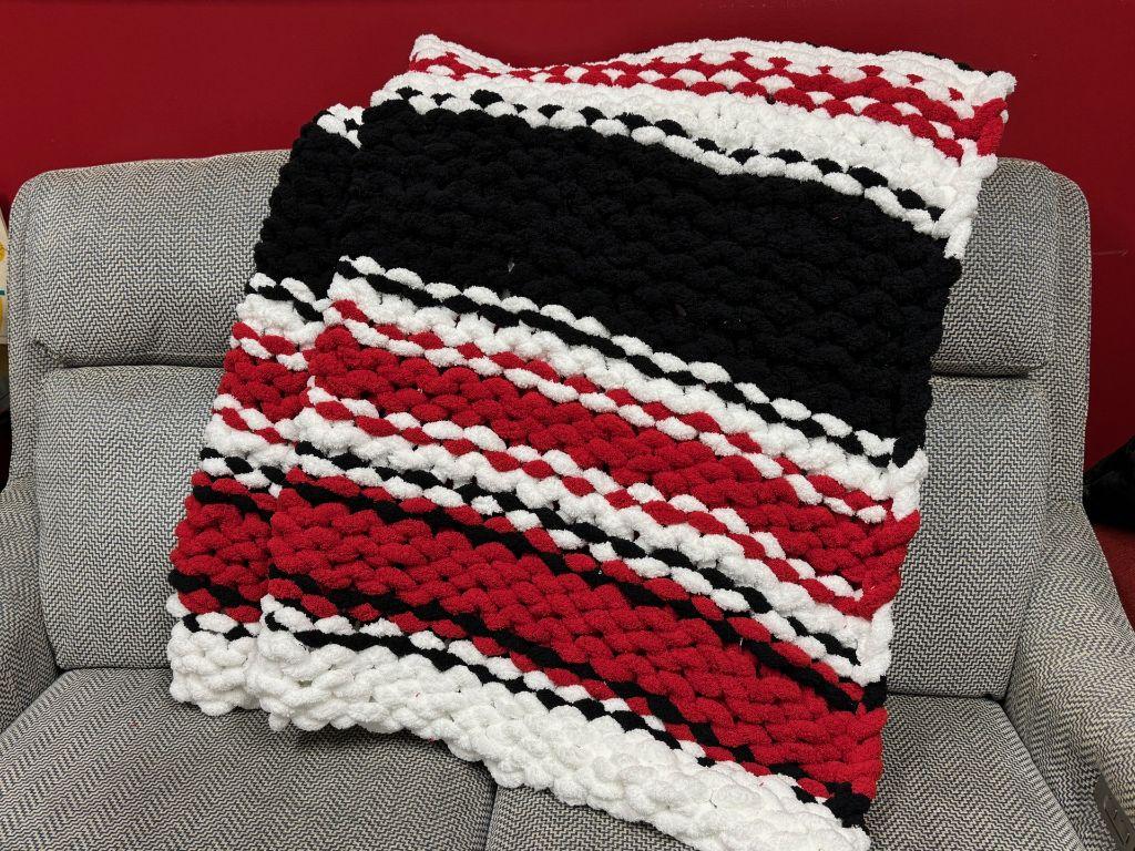 Chunky Hand-Knit Blanket