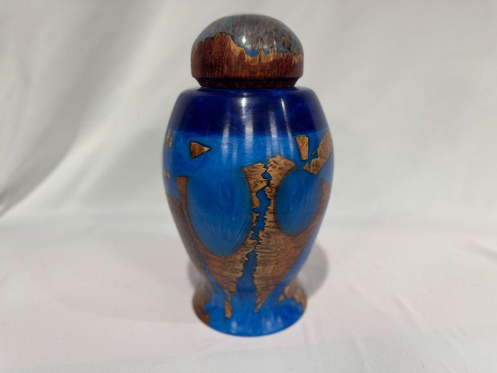 One-of-a-Kind Handcrafted Urn by C. Richard Duncan (...