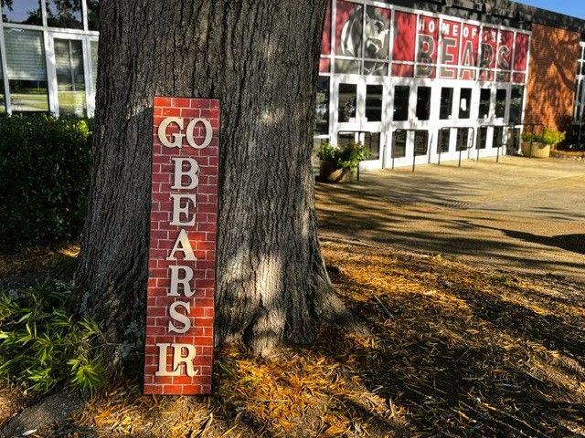 Lenoir-Rhyne ''Between the Bricks'' Welcome Sign