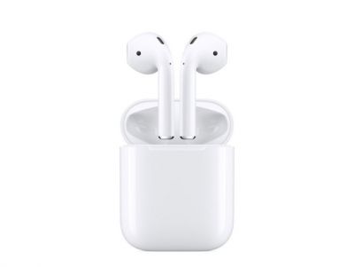 Apple Airpods with Charging Case