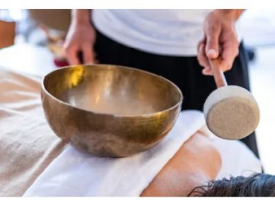 One Hour Massage with Sound Bowls