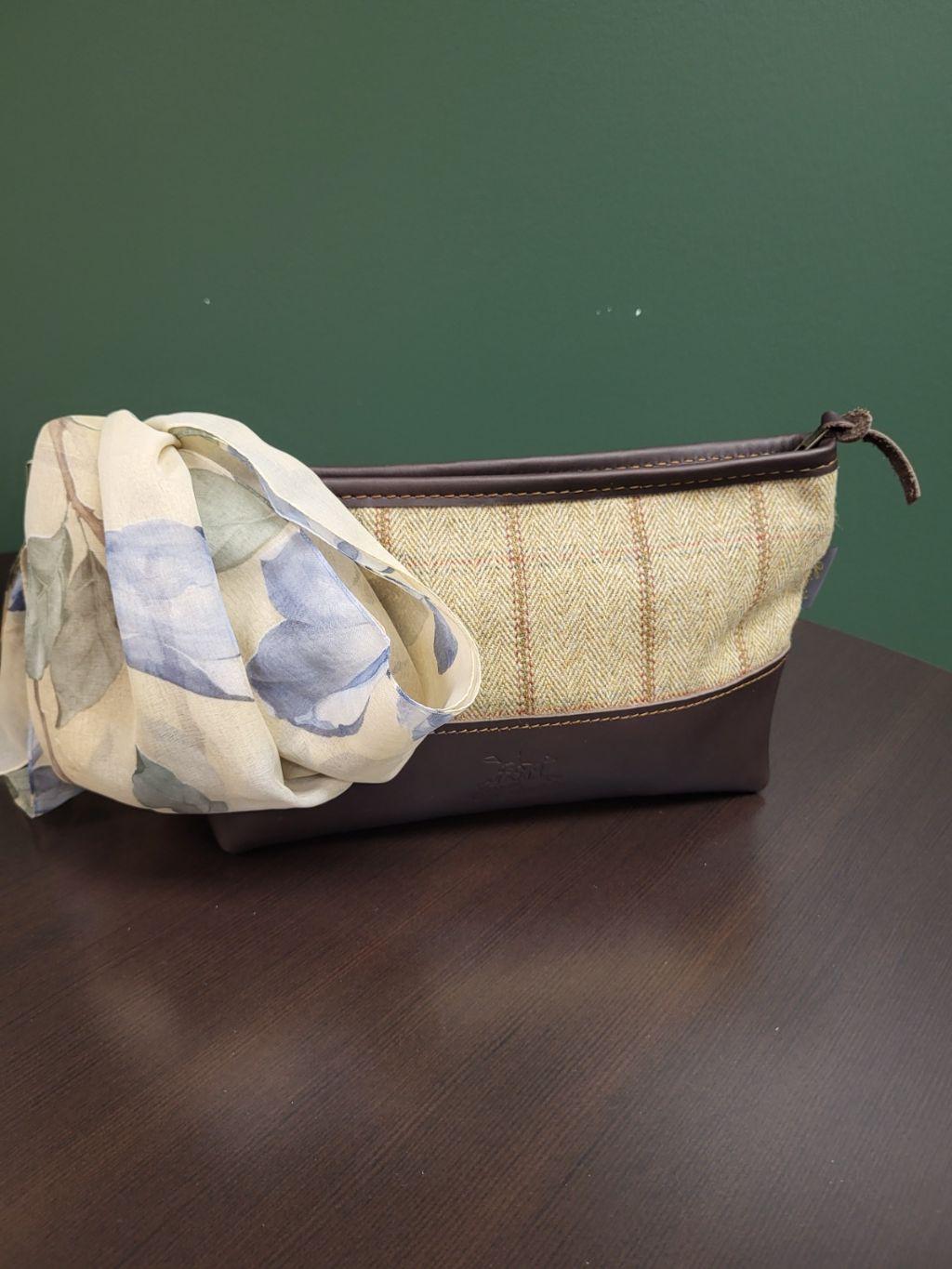 Heimie's Clutch Purse