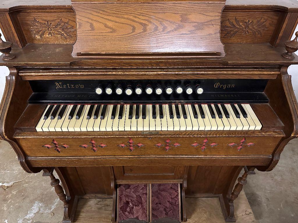 Antique Netzow Pump Organ