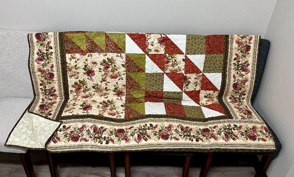 Twin Floral Custom Quilt
