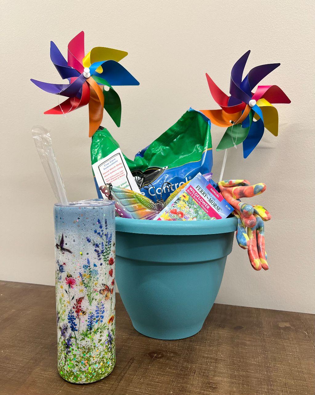Garden Gift Set w/Beautiful Travel Mug