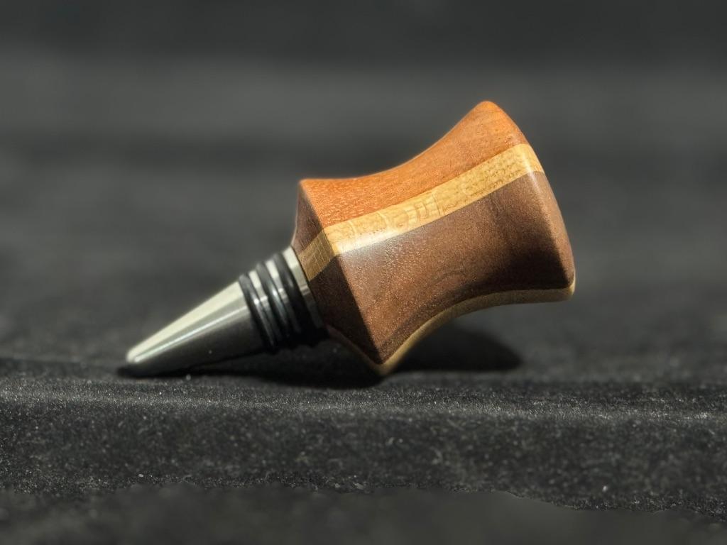 Wooden Wine Bottle Stopper