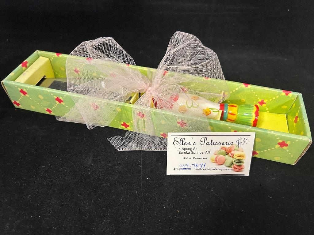 Cake Server