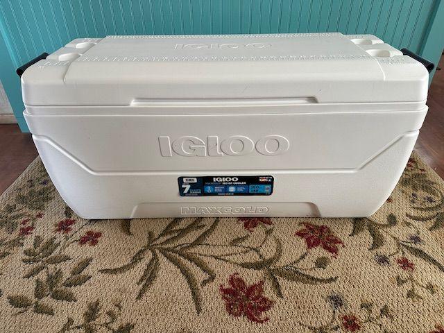 Igloo Cooler 150 Quart