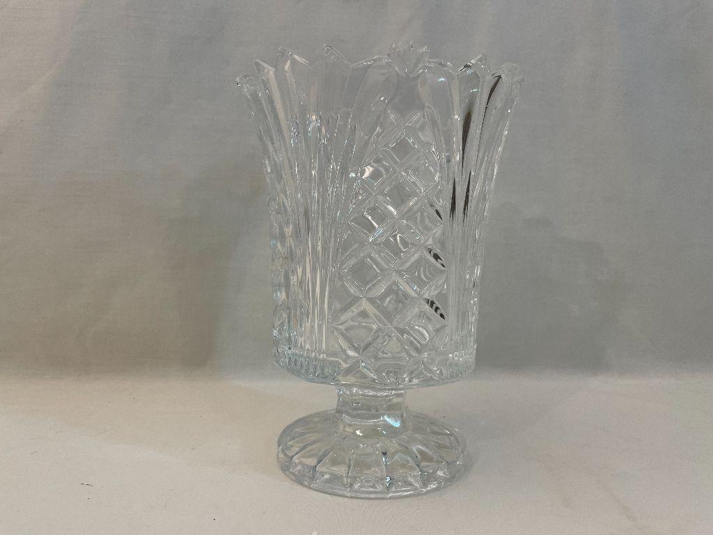 Diamond Point Footed Flower Vase