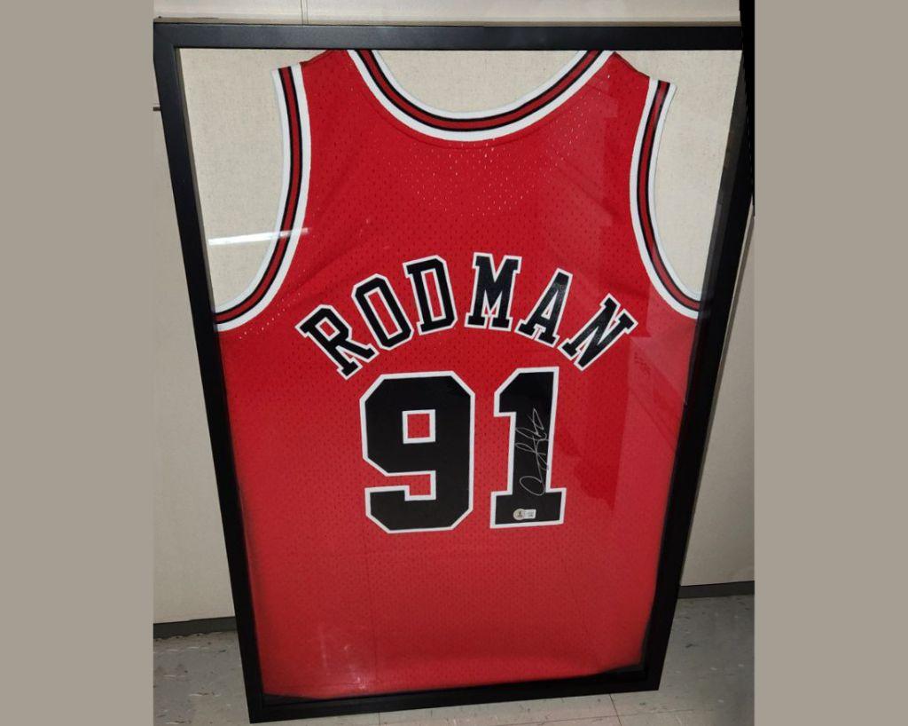 Autographed Dennis Rodman Chicago Bulls Jersey