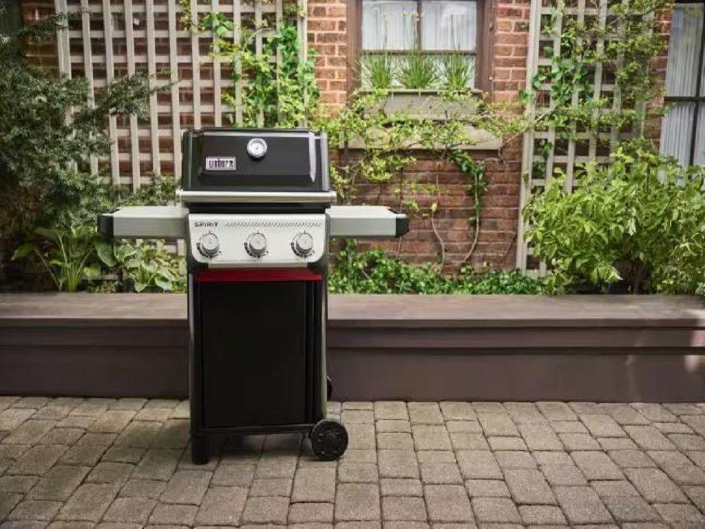 Weber Spirit E-310 3-Burner Liquid Propane Gas Grill...