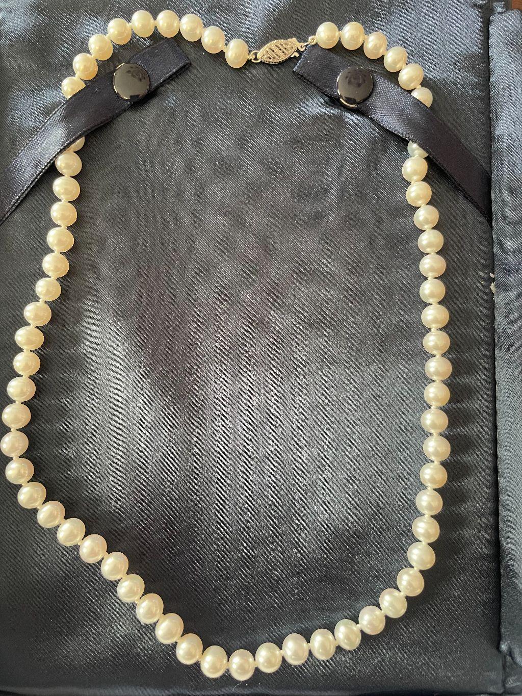 Genovese Jewelry Pearl Necklace
