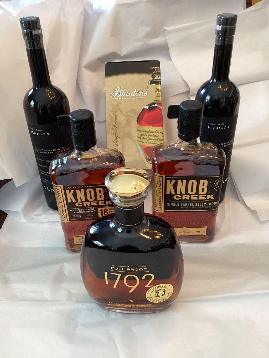 Bourbon Enthusiast Basket