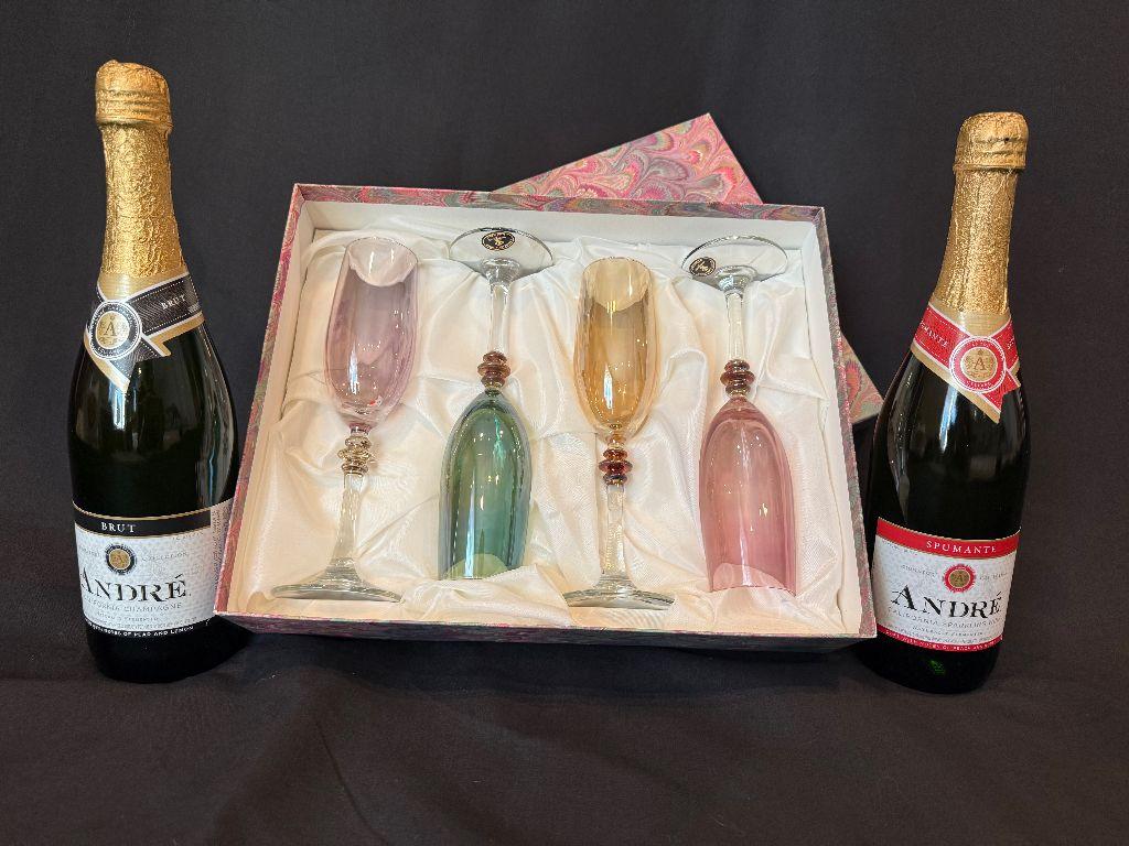 Cheese Board and Sparkling Wine Gift Bundle