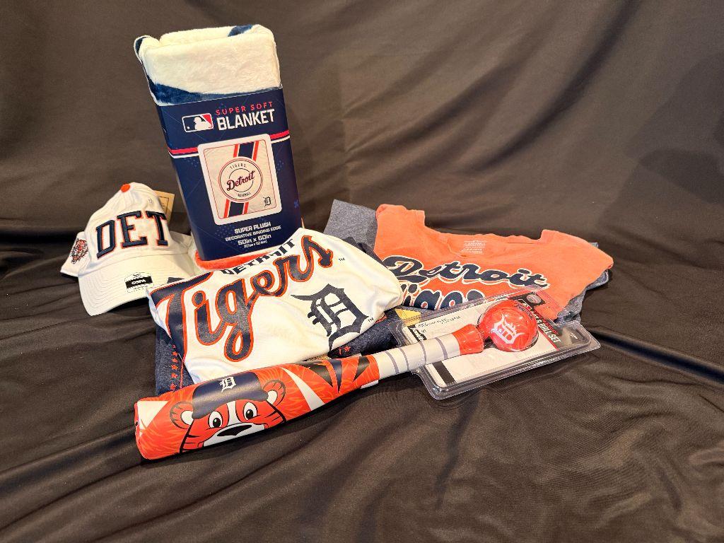 Detroit Tigers Tickets Gift Basket