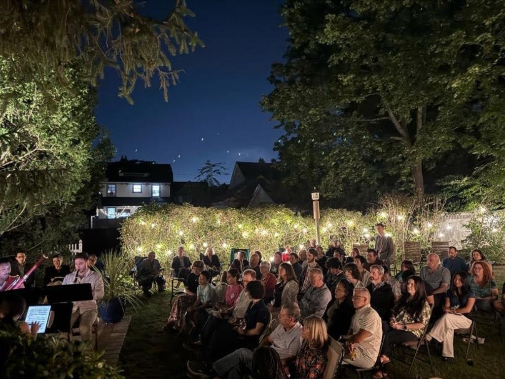 LIVE Classical Guitar Under the Stars